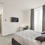 501 - Penzion La Spezia